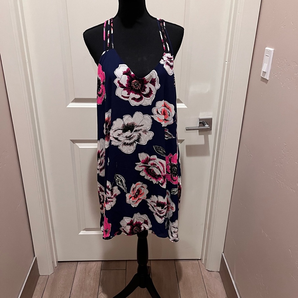 Floral Women’s Express Dress - Navy and Pink